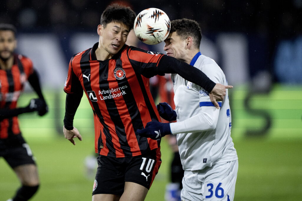 미트윌란 대 GNK 디나모